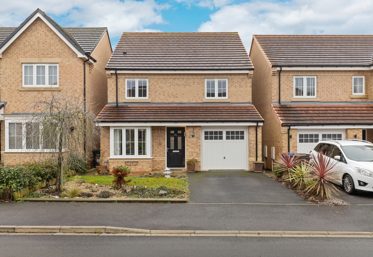 SHERWOOD DRIVE, THORPE WILLOUGHBY, SELBY, YO8