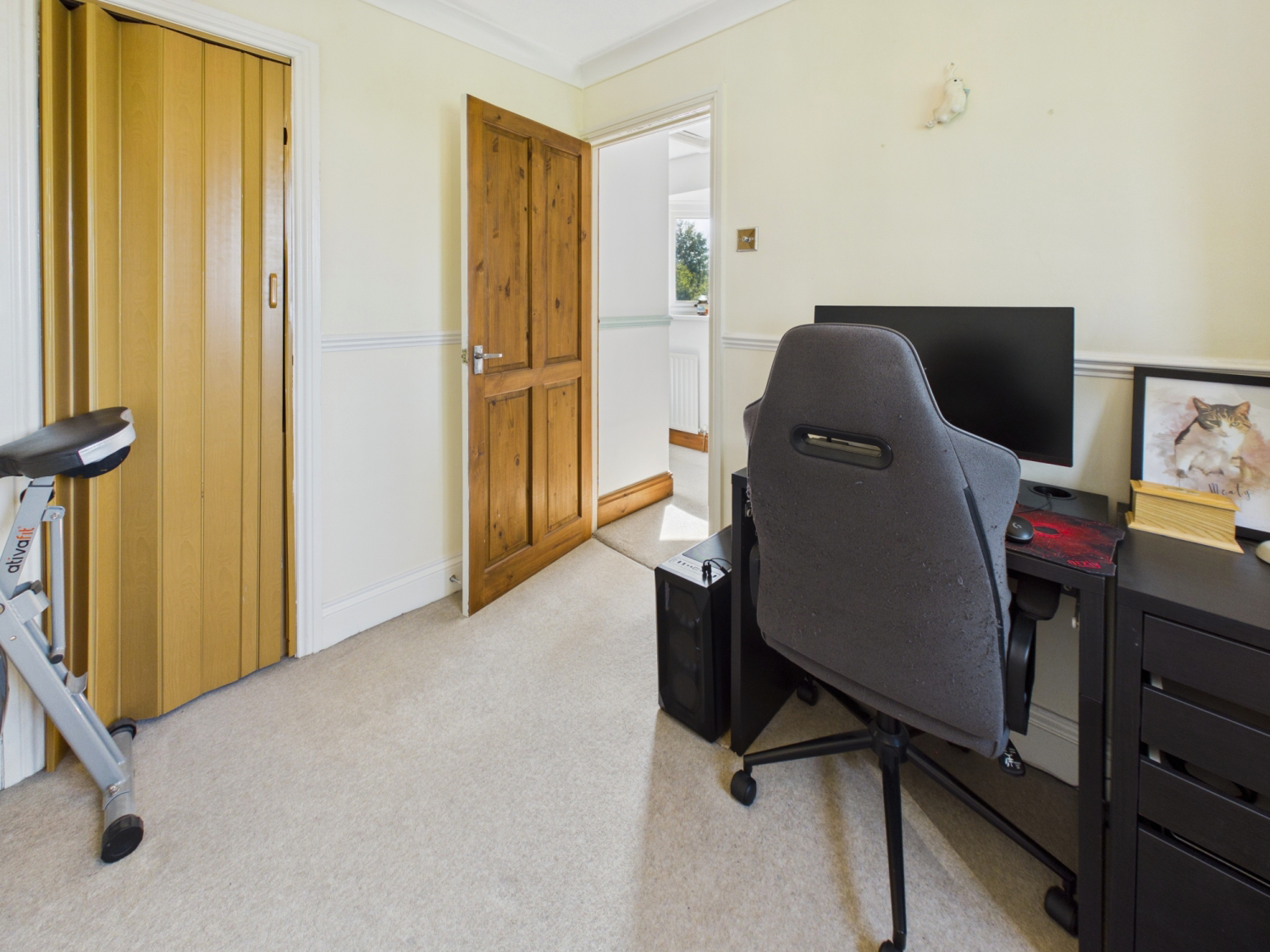 Charnwood Bank, Batley, photo 16