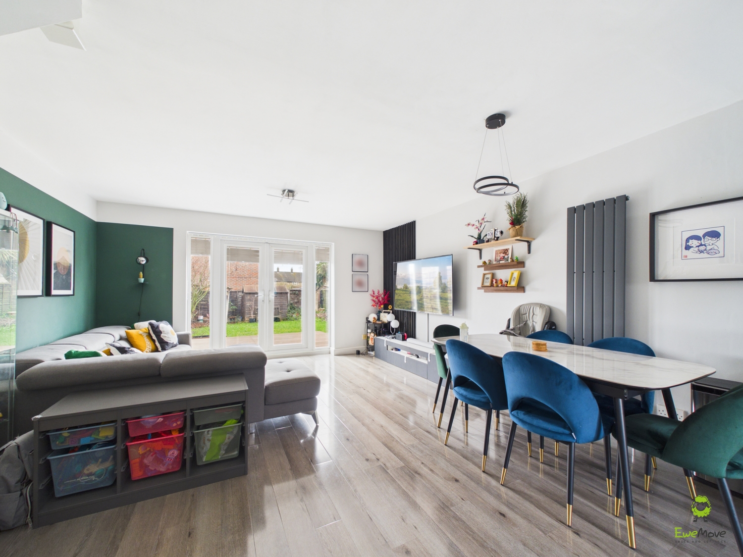SLADE GREEN ROAD, ERITH, DA8, photo 3