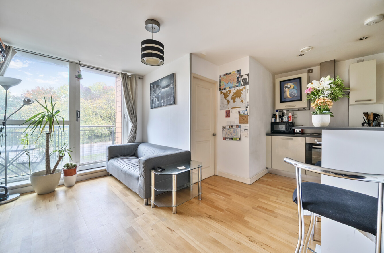 Jet Centro, 79 St. Marys Road, Sheffield, South Yorkshire, S2, photo 2