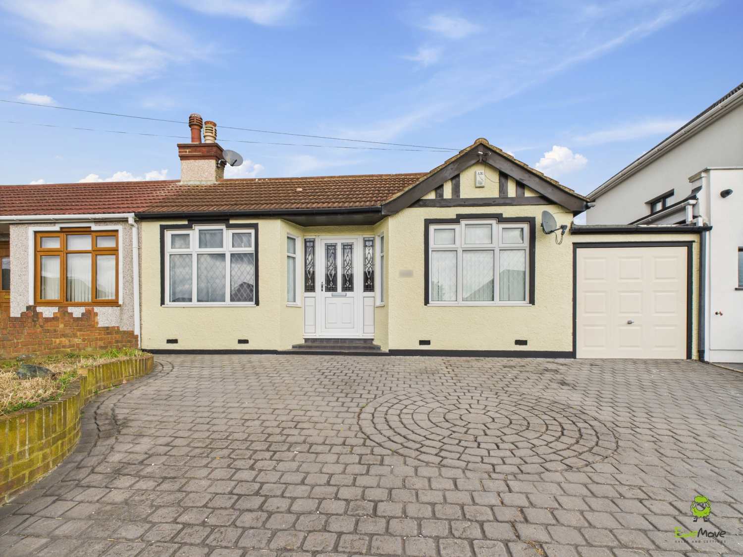 Long Lane, Bexleyheath, Kent, DA7