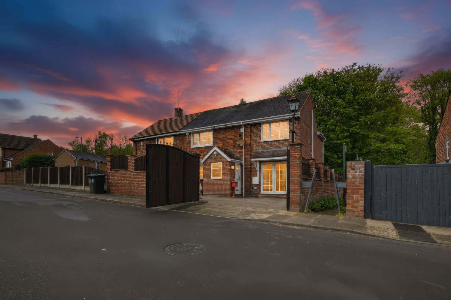 STUDMOOR ROAD, ROTHERHAM, SOUTH YORKSHIRE, S61