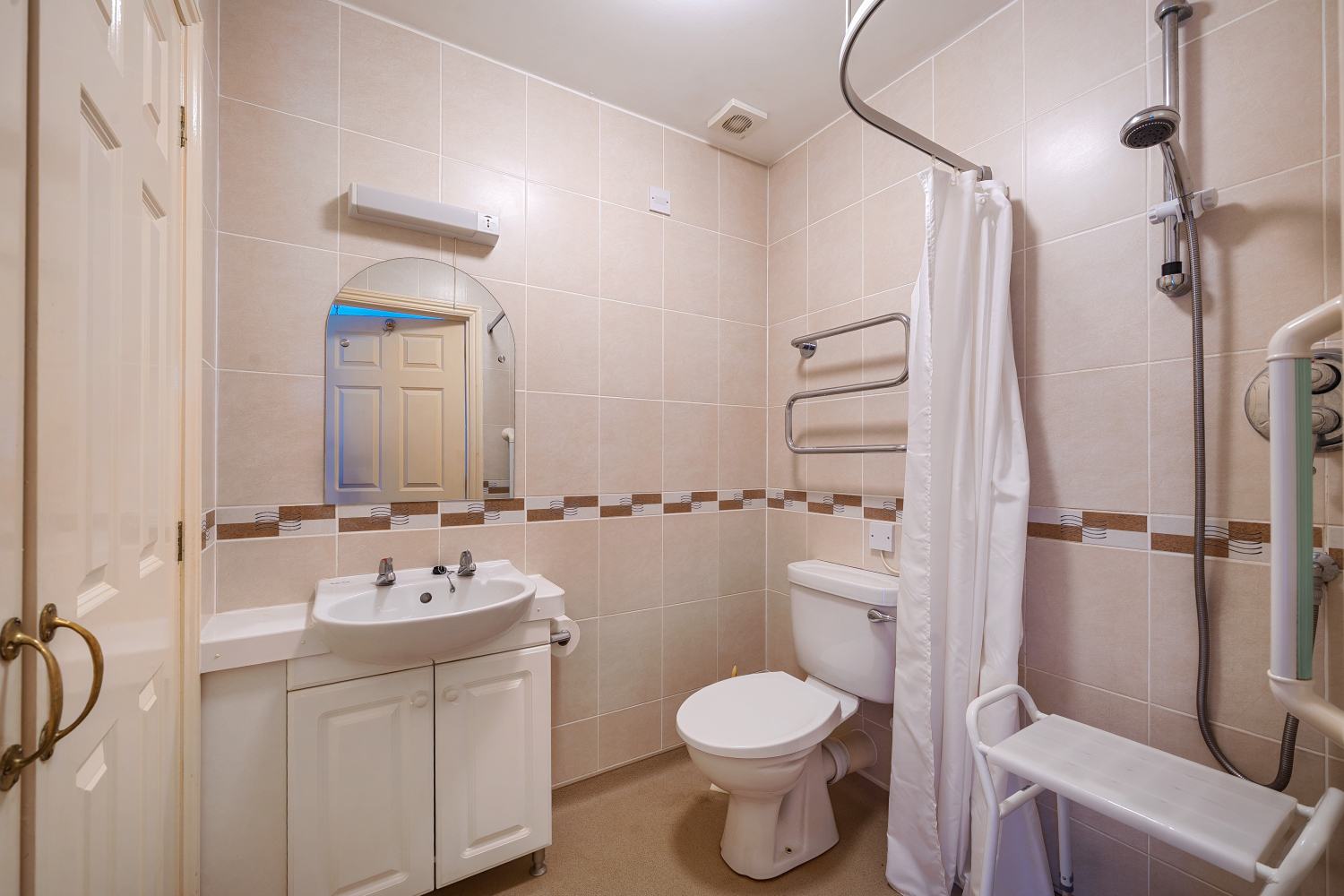 Oaklands Gardens, Sticklepath, Barnstaple, Devon, EX31, photo 13