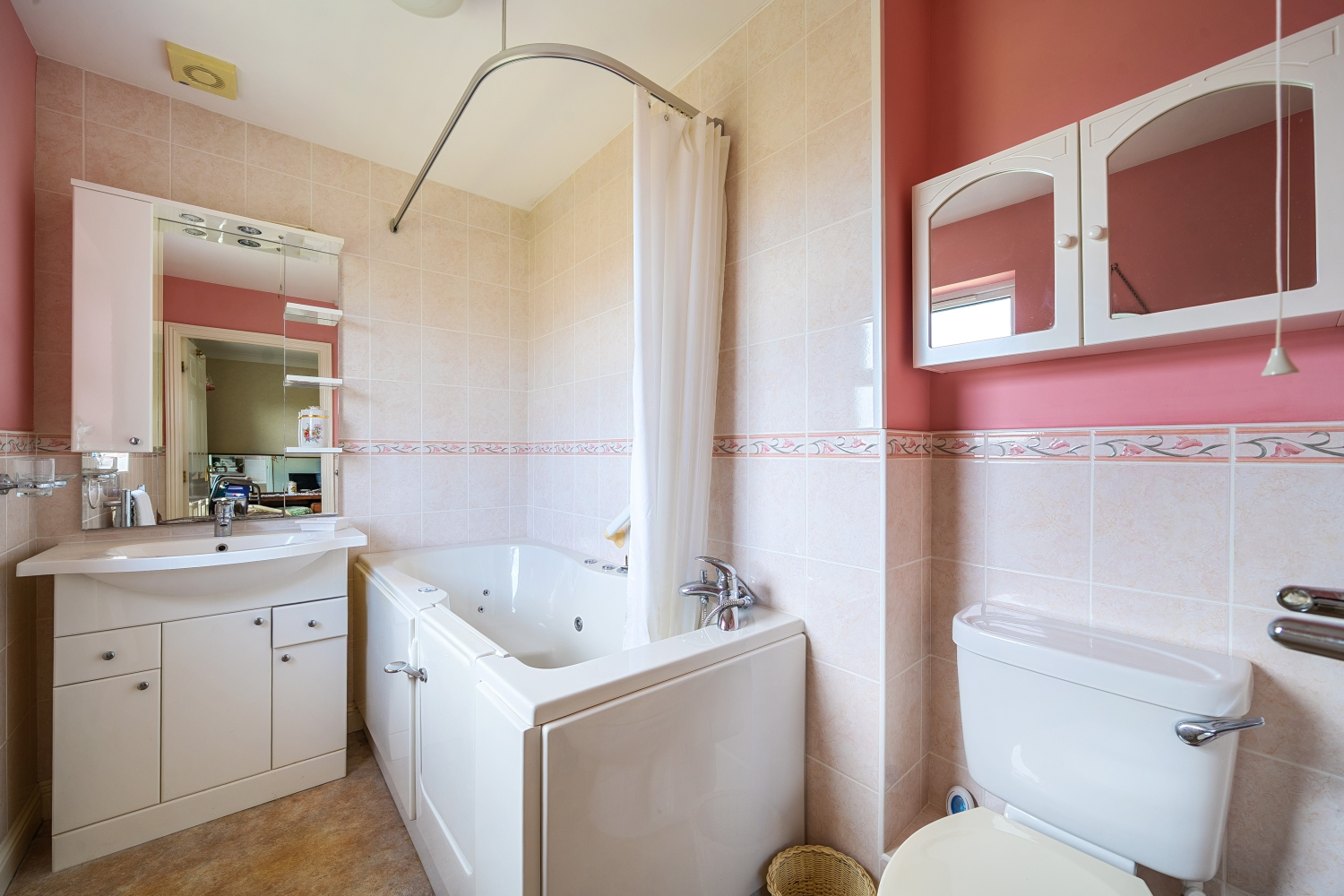 Oaklands Gardens, Sticklepath, Barnstaple, Devon, EX31, photo 16