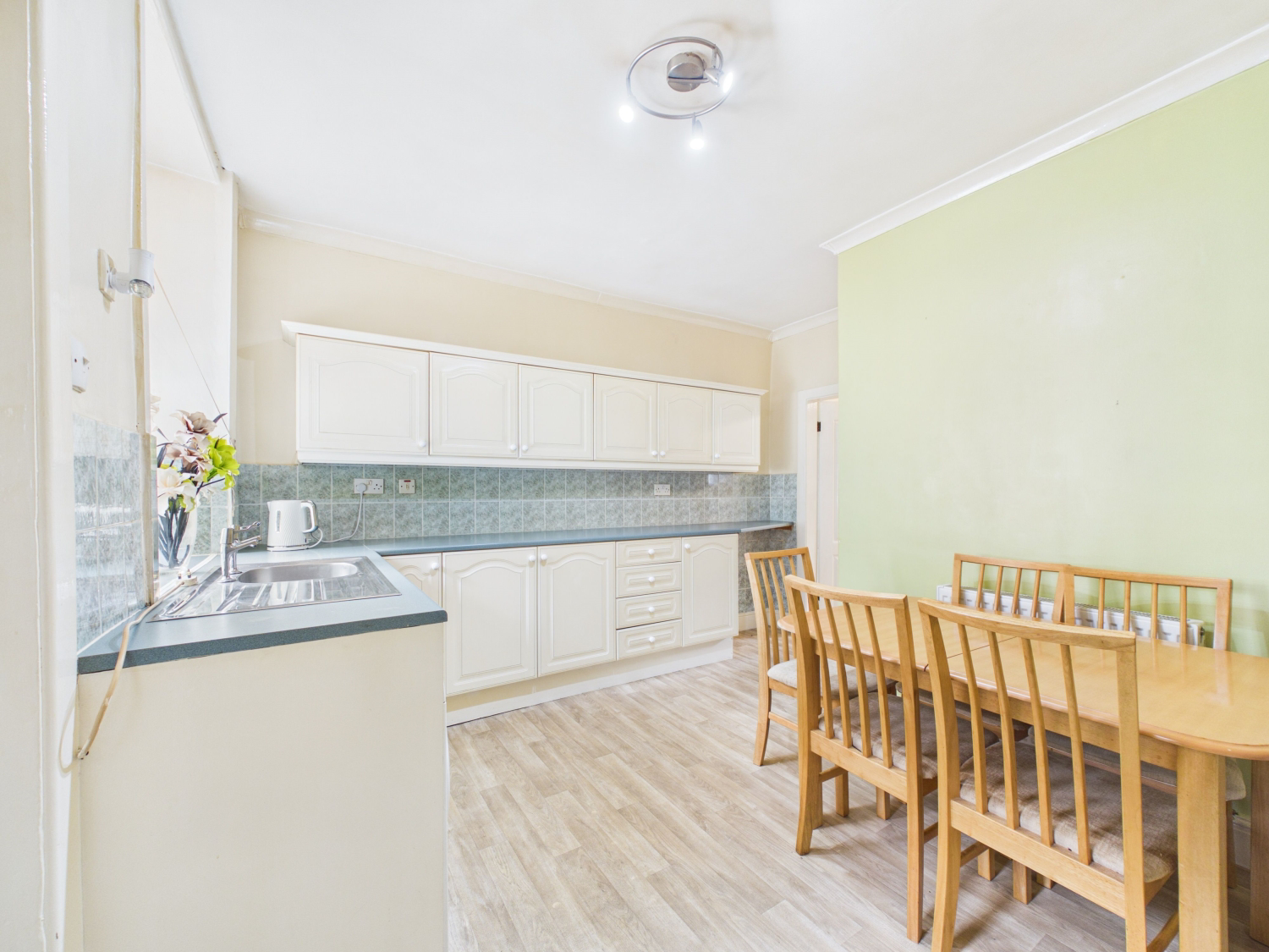 South Terrace, Strongstry, Ramsbottom, Lancashire, BL0, photo 7