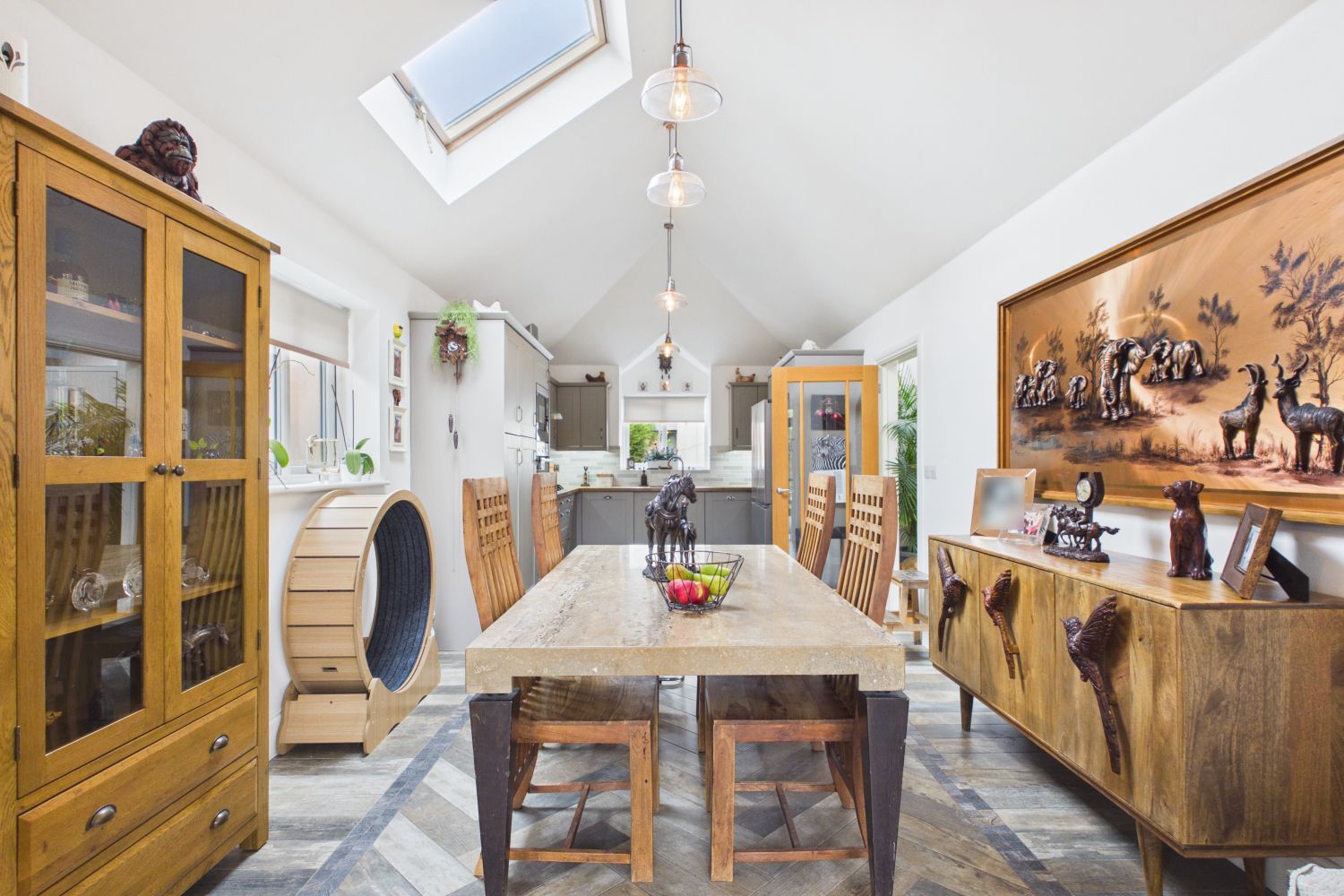 EweMove - Spalding - River Bank - Kitchen Dining Room