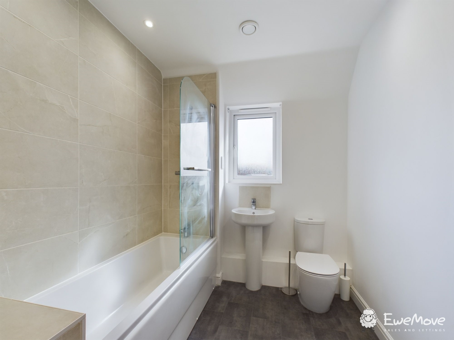Dimmer Drive, Wilton, Salisbury, Wiltshire, SP2, photo 23