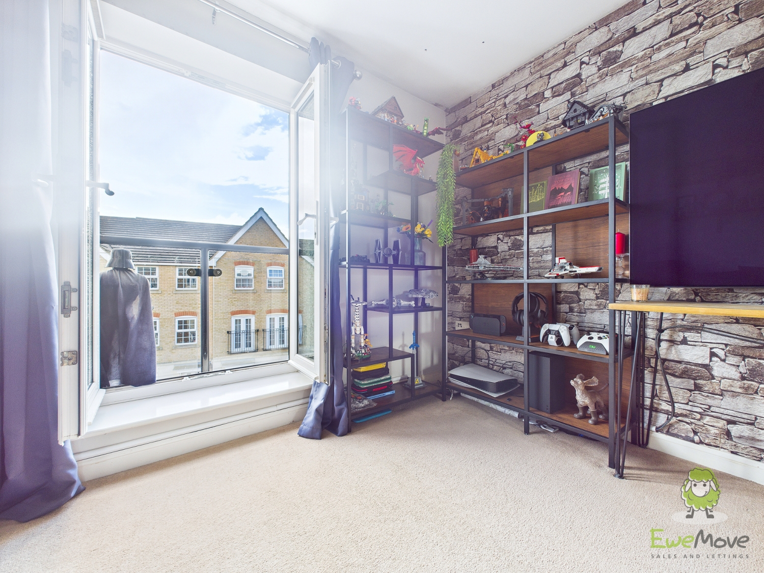 Beech House Nettle Way, Minster on Sea, Sheerness, Kent, ME12, photo 6