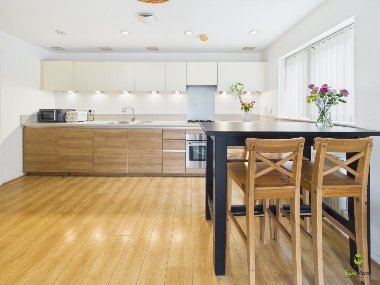Talehangers Close, Bexleyheath, Kent, DA6, photo 6