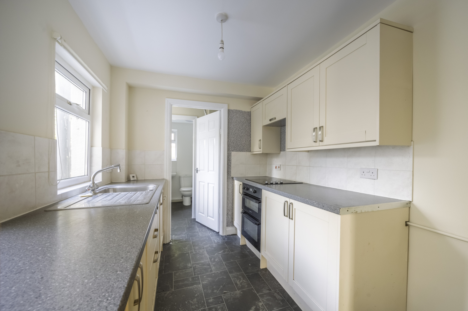 Clifton Street, Old Town, Swindon, SN1, photo 3
