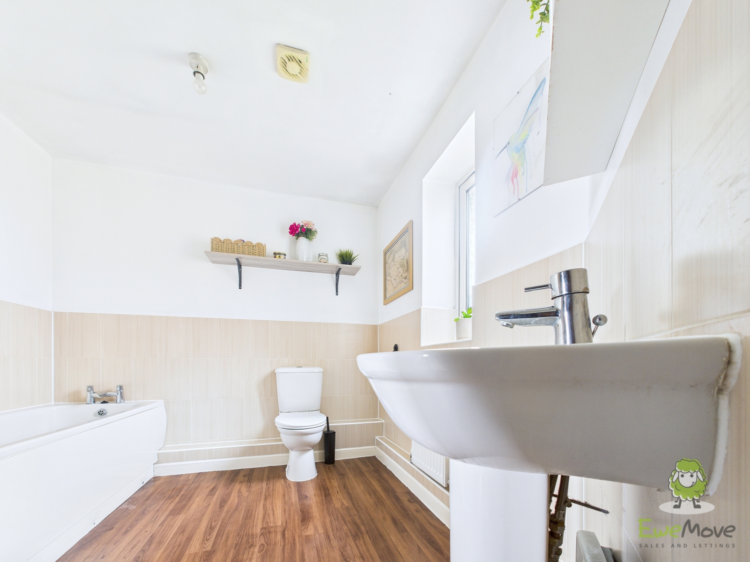 Beech House Nettle Way, Minster on Sea, Sheerness, Kent, ME12, photo 19