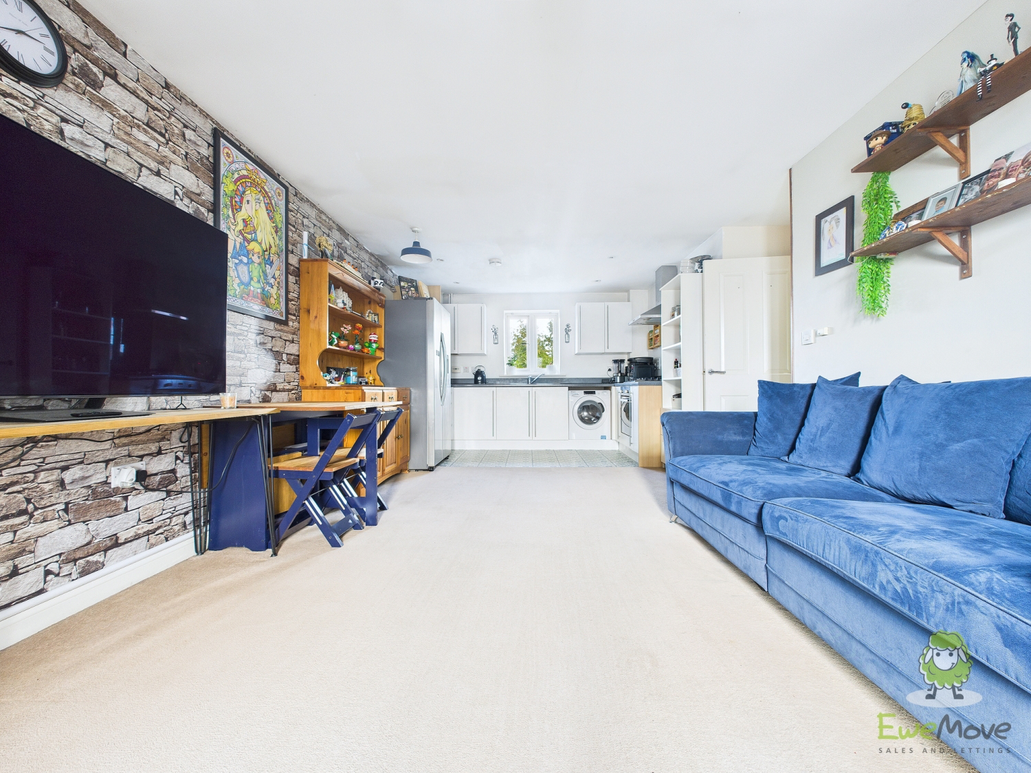 Beech House Nettle Way, Minster on Sea, Sheerness, Kent, ME12, photo 2