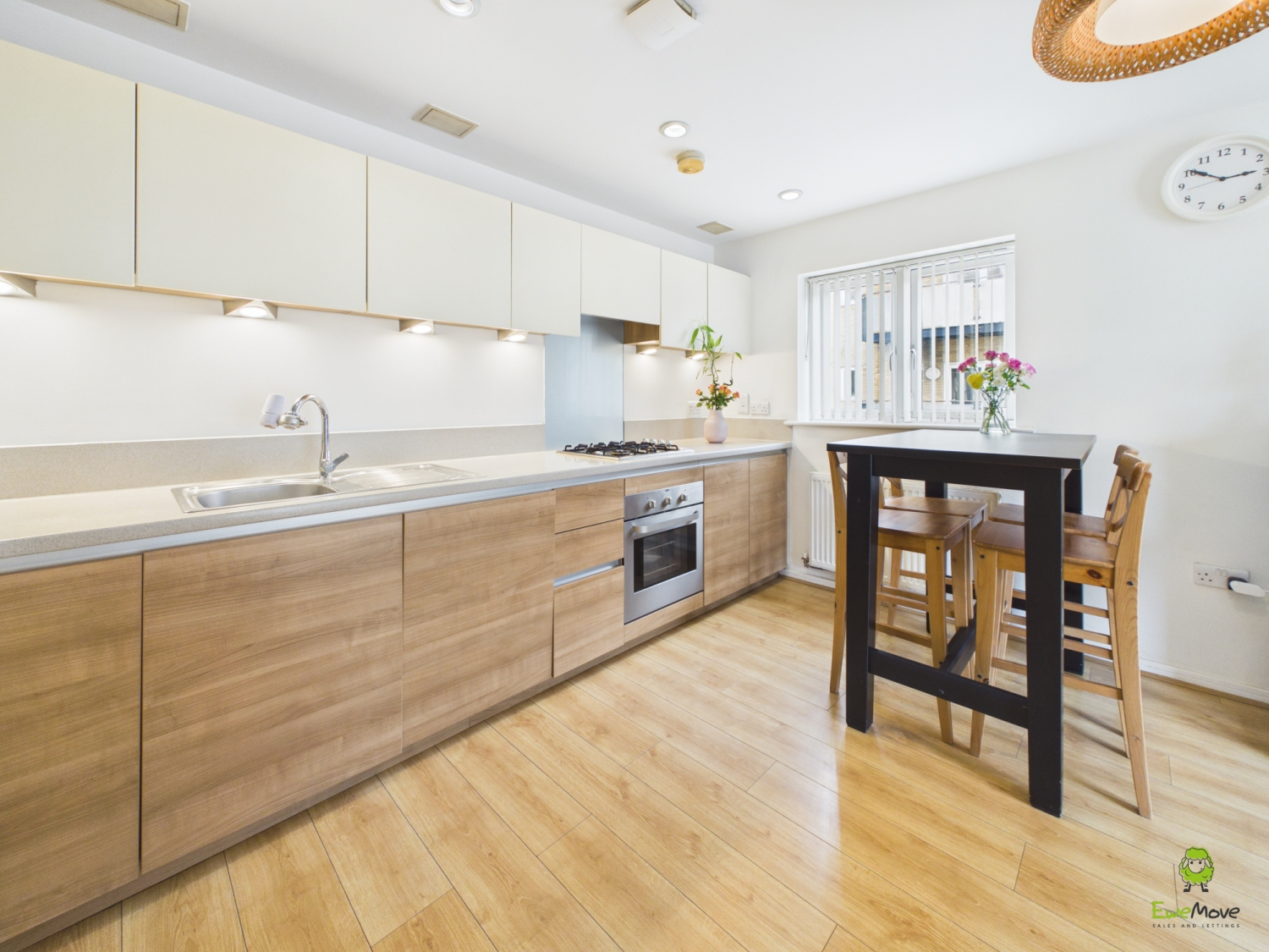 Talehangers Close, Bexleyheath, Kent, DA6