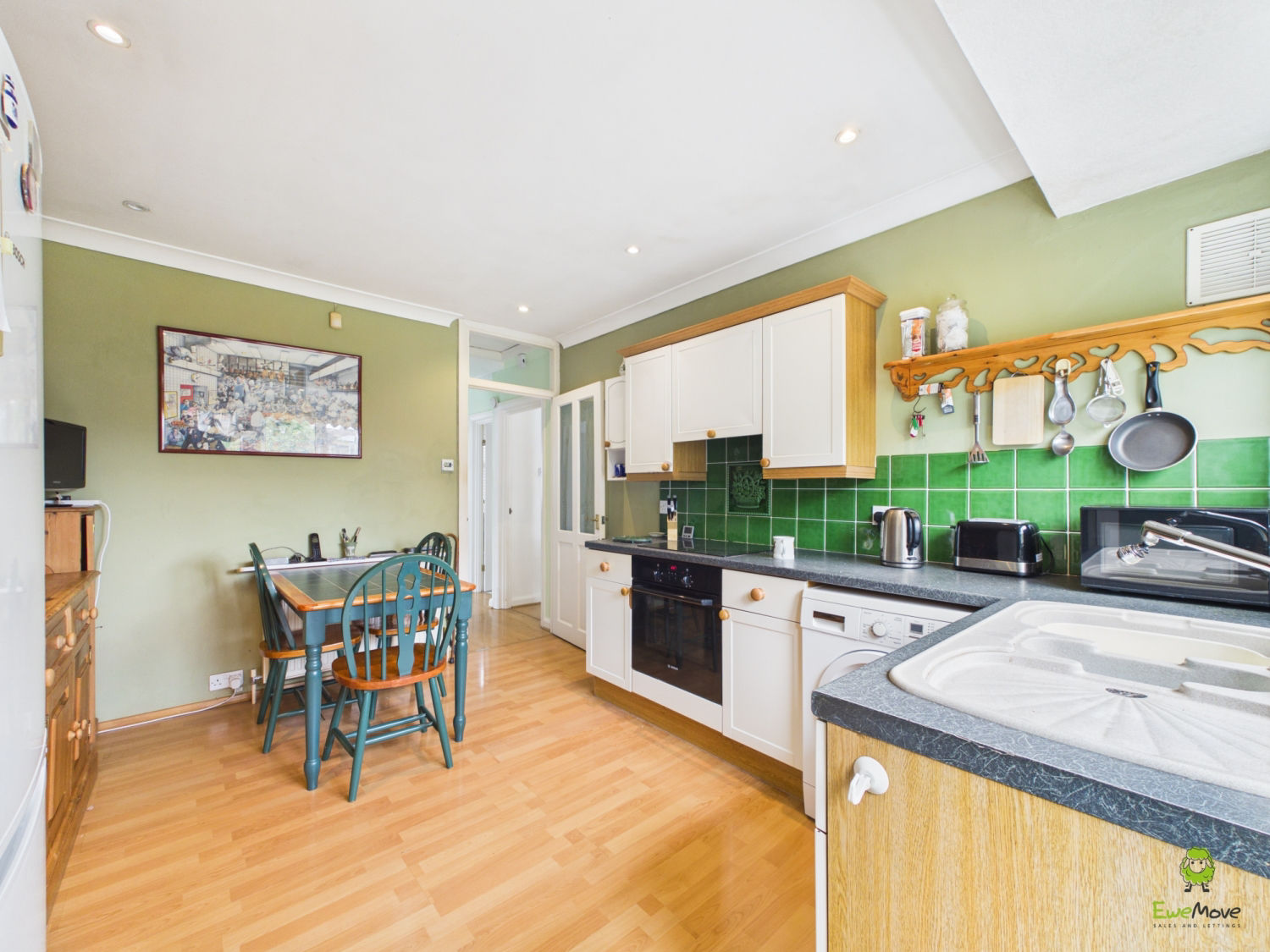Redleaf Close, Belvedere, Kent, DA17, photo 2