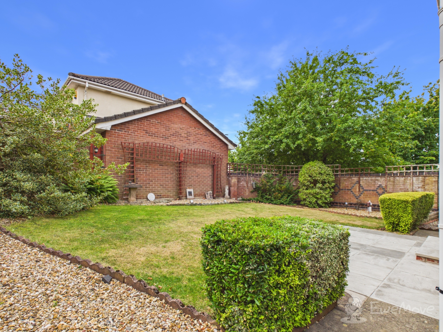 Clover Avenue, Stockport, photo 14