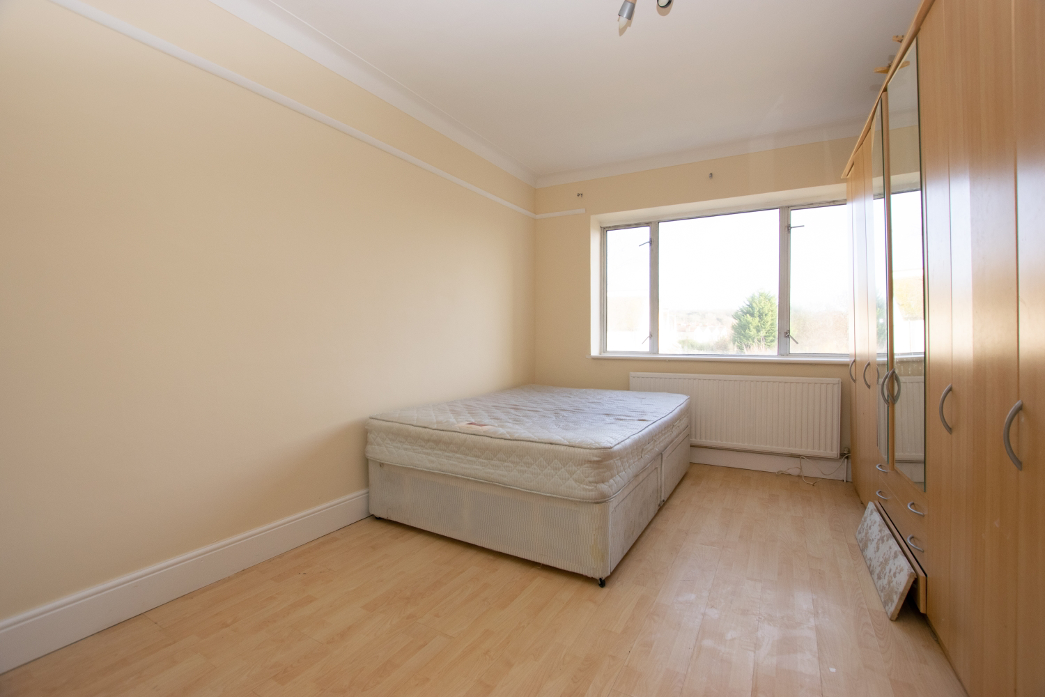 Hilldown Court, Streatham High Road, London, SW16 3NU, photo 5