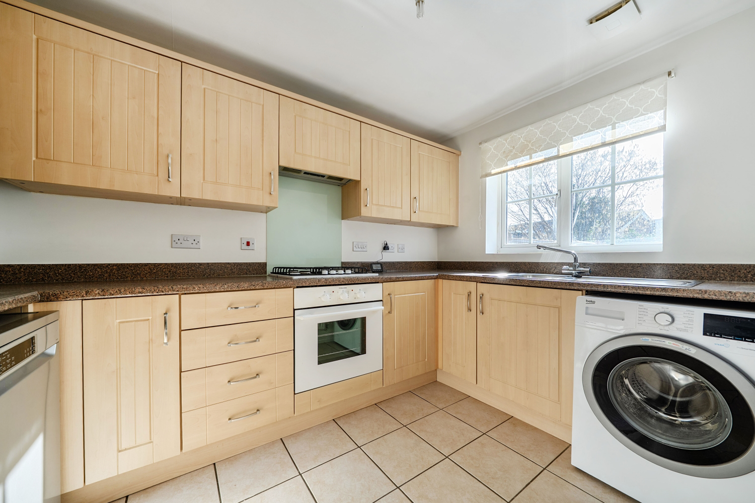 Storey Crescent, Hawkinge, CT18, photo 4