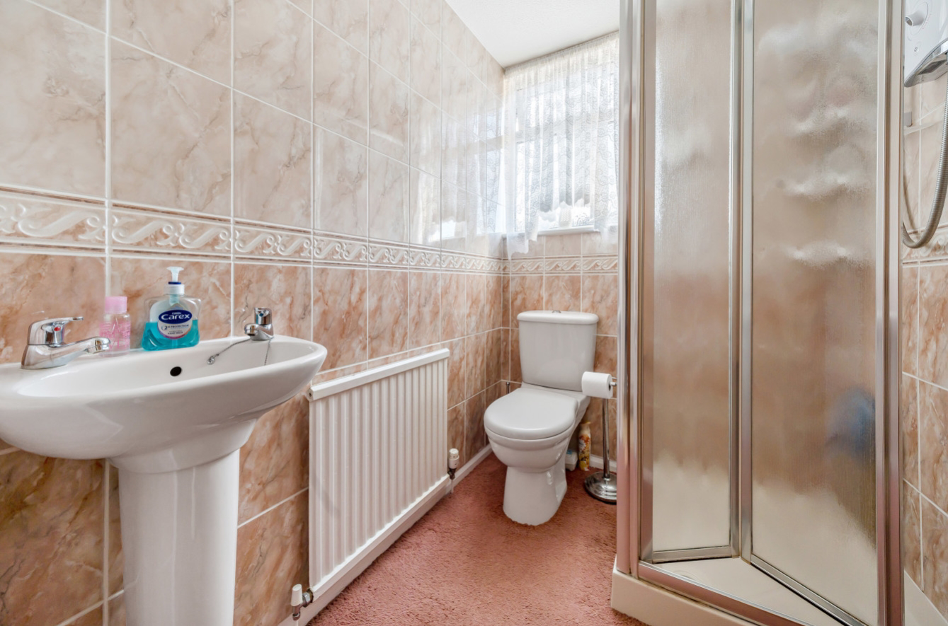 Churn Close, South Cerney, photo 11