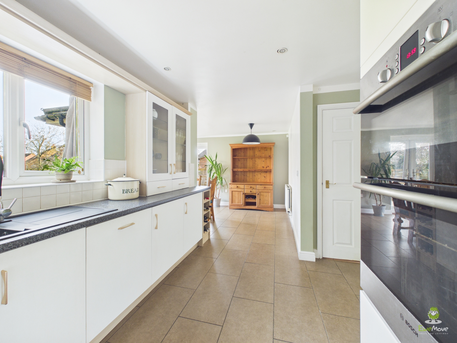 Centurion Way, Wootton NN4 6LD, photo 3
