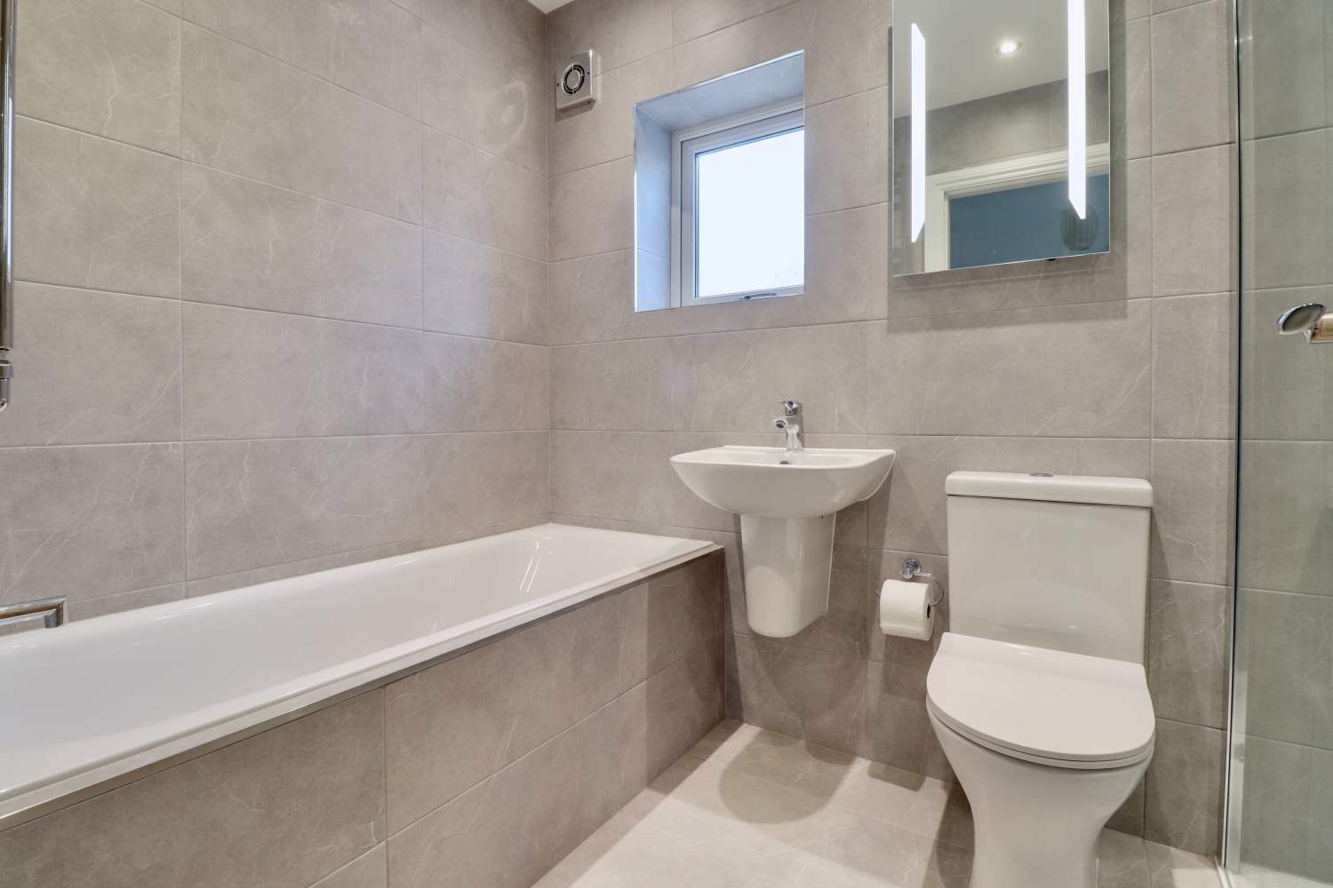Mill Croft Estate, Pool in Wharfedale, Otley, LS21 1LT, photo 16