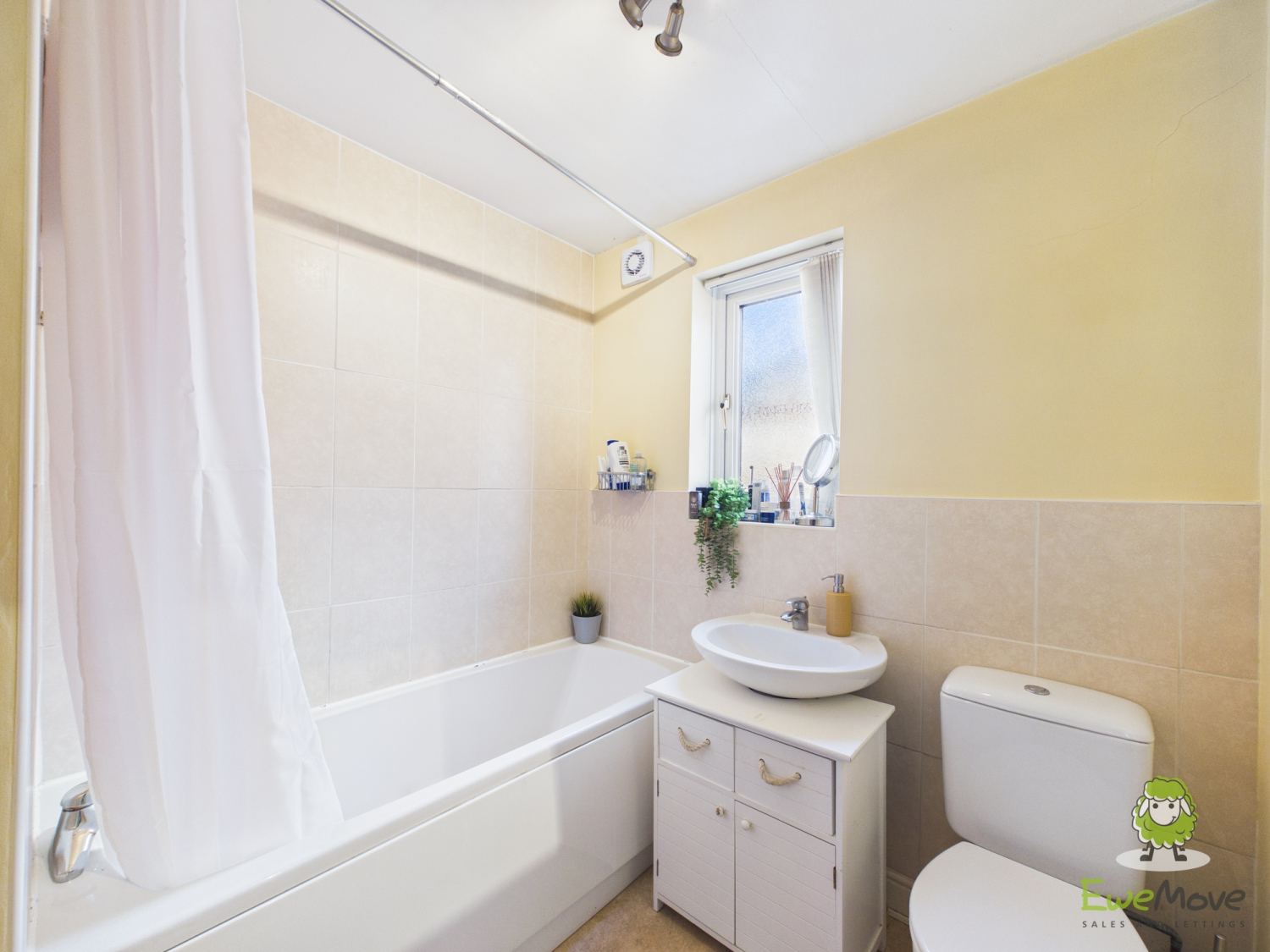 96 Rochester Crescent, Crewe, photo 14