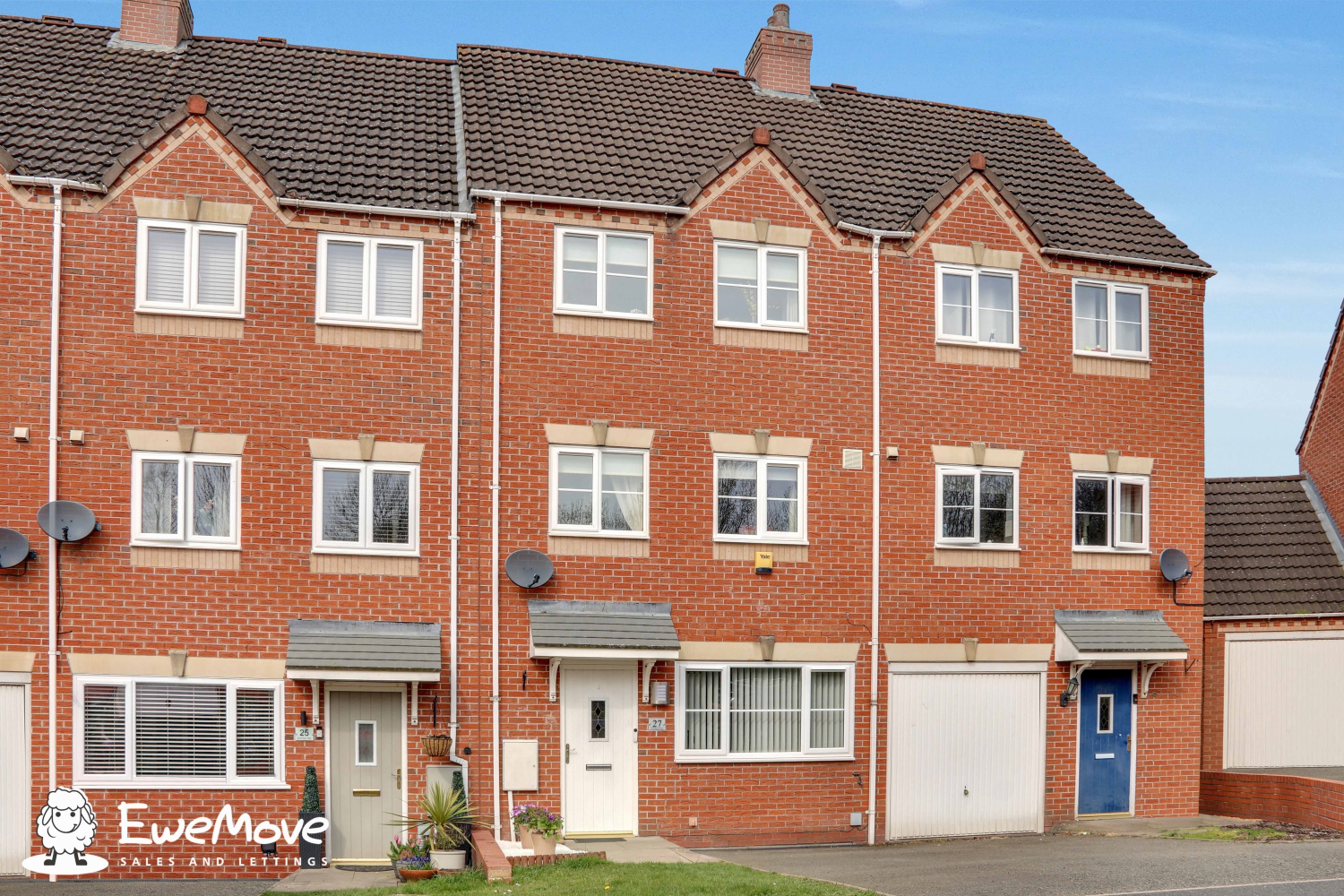DAVENHAM WALK, TELFORD, SHROPSHIRE, TF3