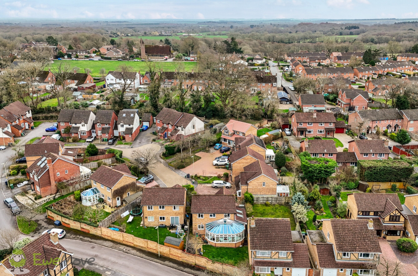 Hawkley Drive, Tadley, Hampshire, RG26, photo 22