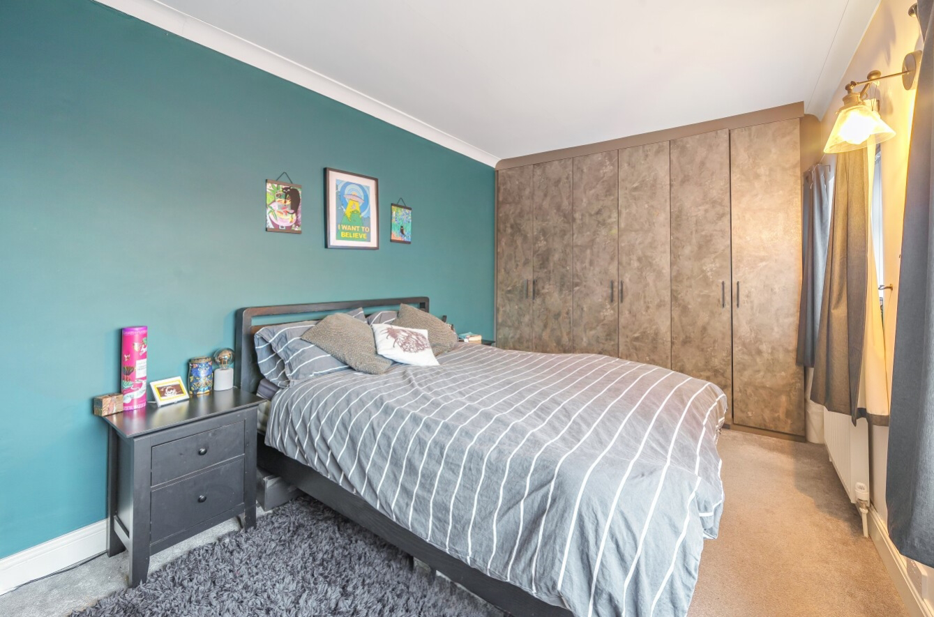 SNAPE HILL CRESCENT, DRONFIELD, DERBYSHIRE, S18, photo 11