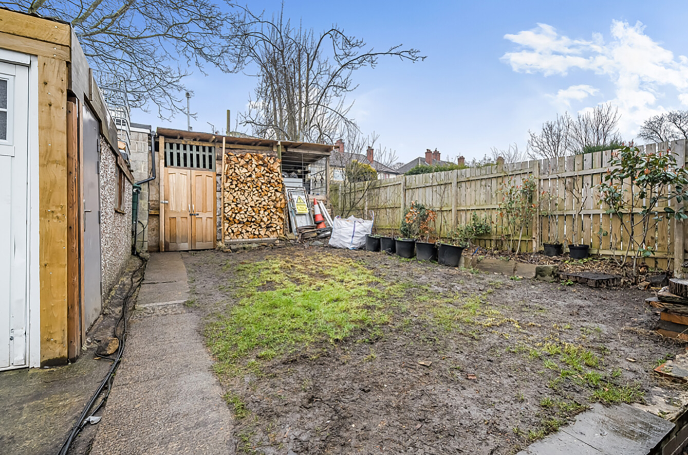 35 EASTERLY CRESCENT, LEEDS, photo 9