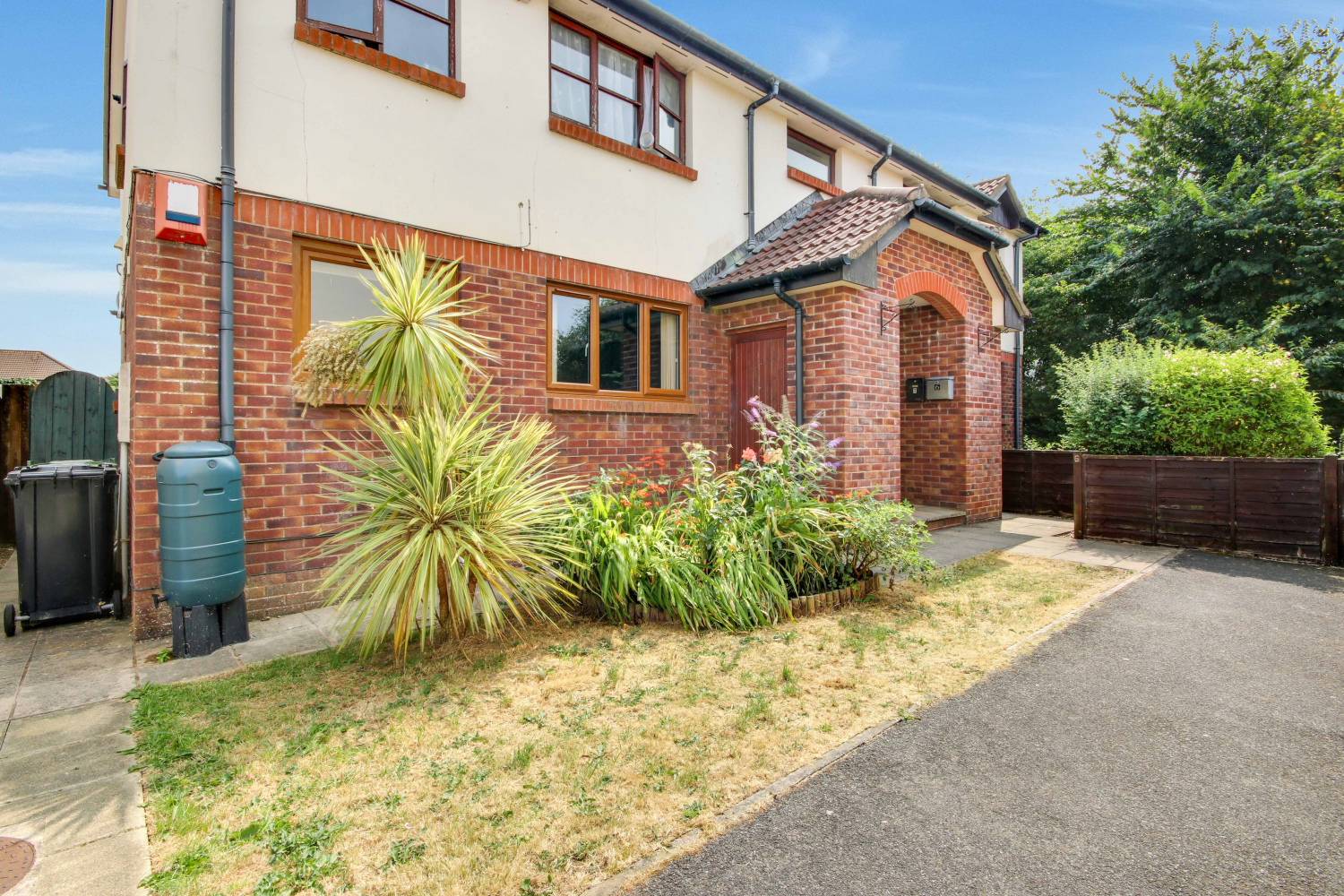 Easter Court Roundswell, Roundswell, Barnstaple, Devon, EX31
