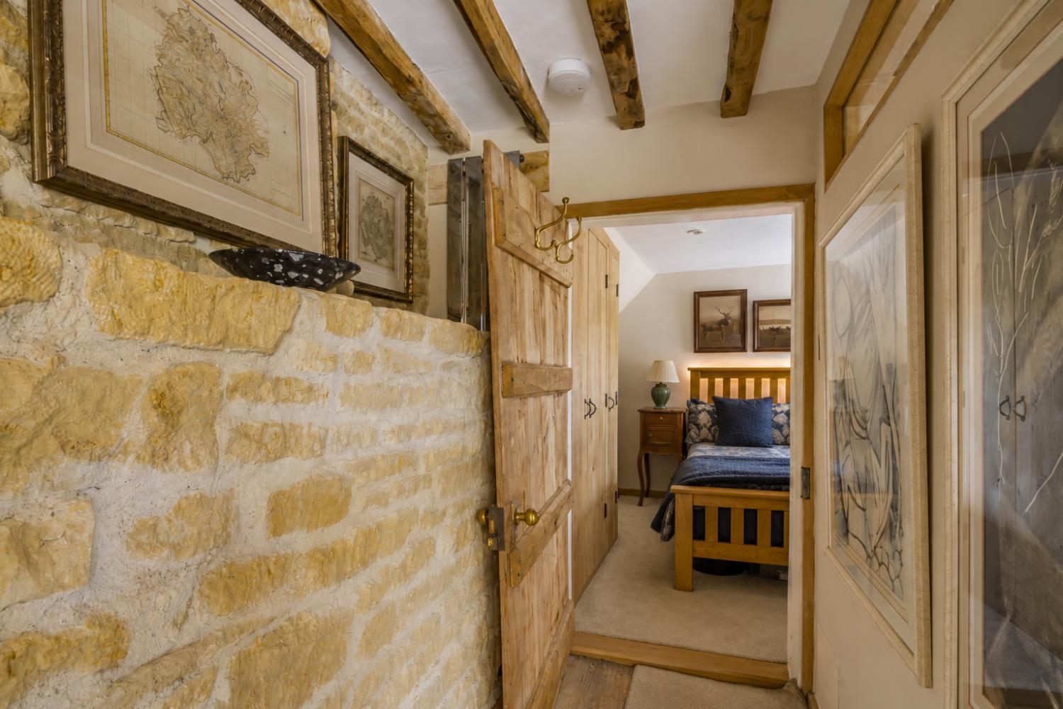 Clapton Row, Bourton-on-the-Water, photo 18