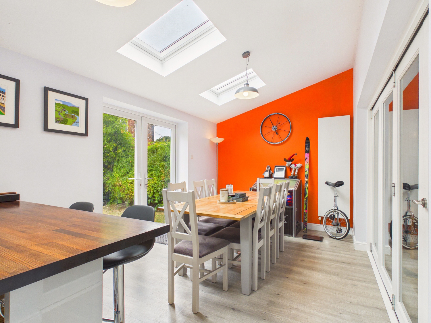 Sandringham Close, Kingsmead, Northwich, Cheshire, CW9, photo 2