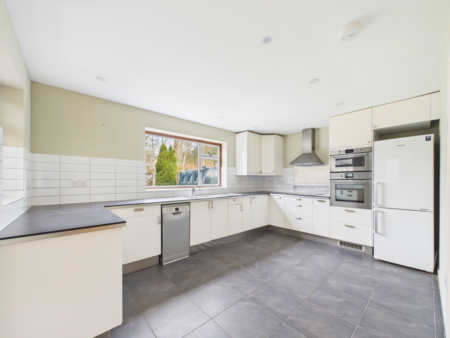 West Drive, Highfields Caldecote, Cambridge, Cambridgeshire, CB23, photo 7