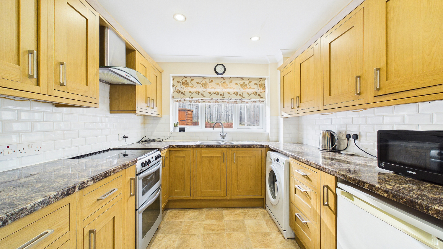 8 PRIORY CLOSE, CONISBROUGH, DONCASTER, photo 5