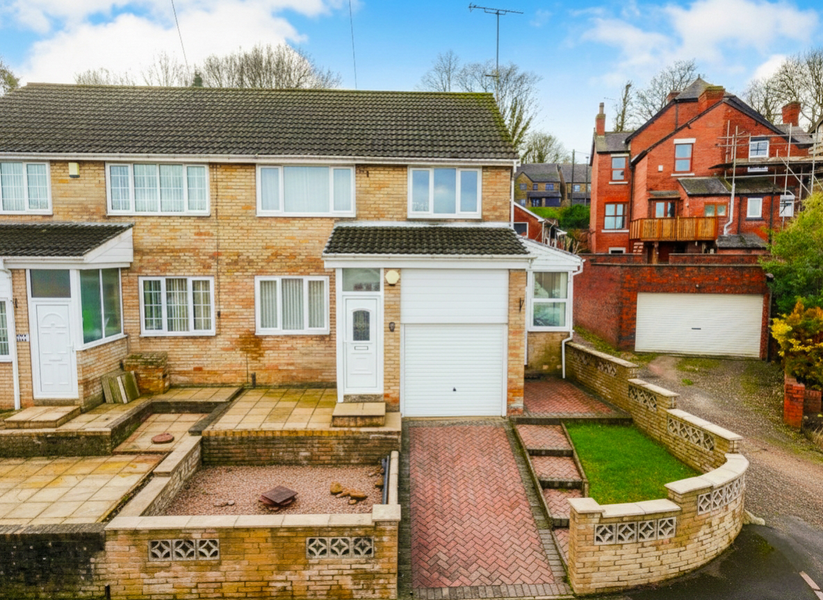 8 PRIORY CLOSE, CONISBROUGH, DONCASTER