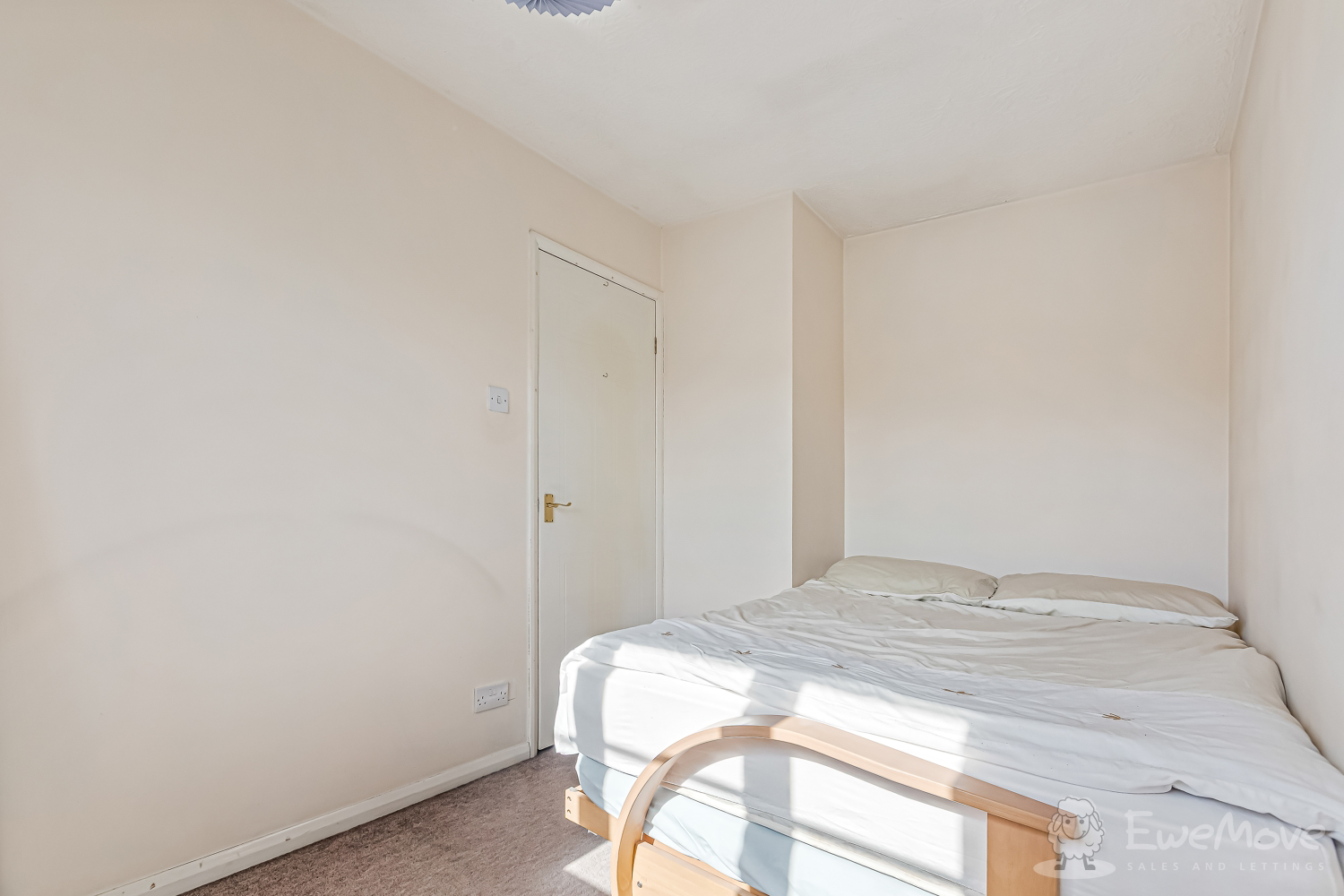 Curie Close, Rugby CV21, photo 12