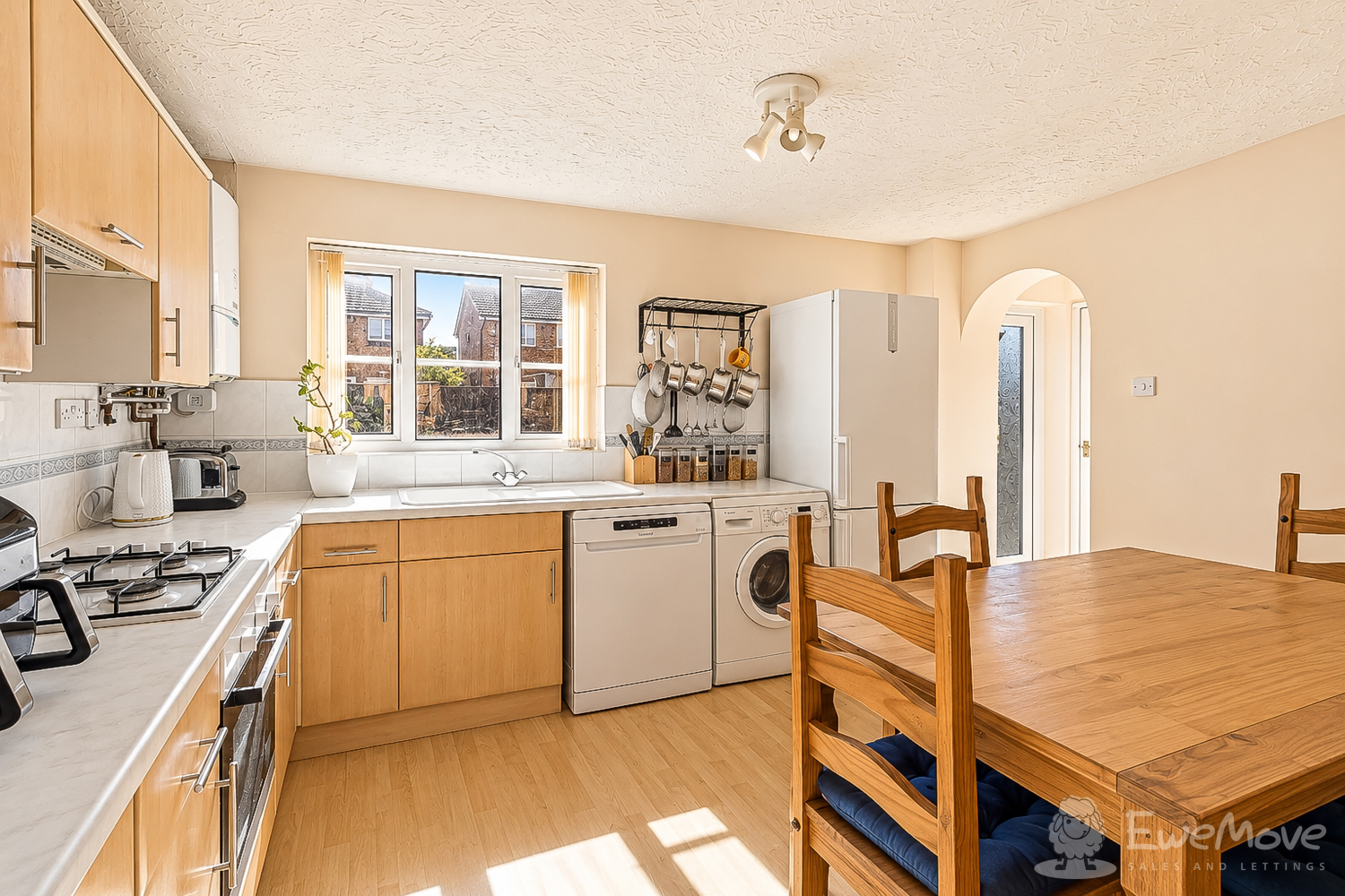 Curie Close, Rugby CV21, photo 5