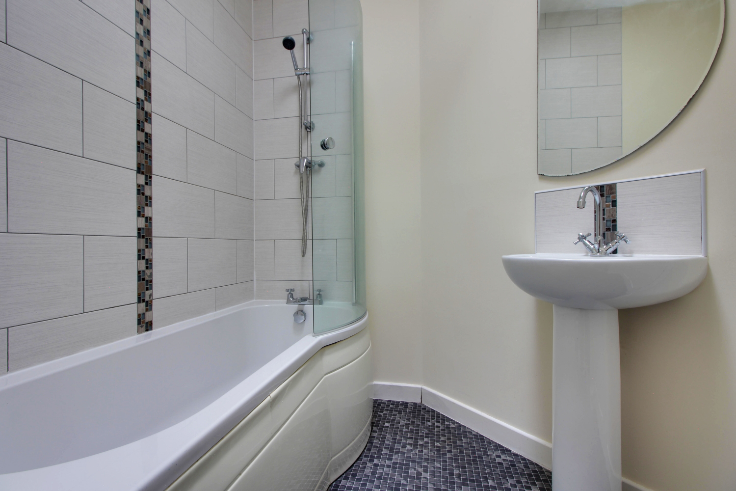 Laureate Terrace, Mytholmroyd, photo 15