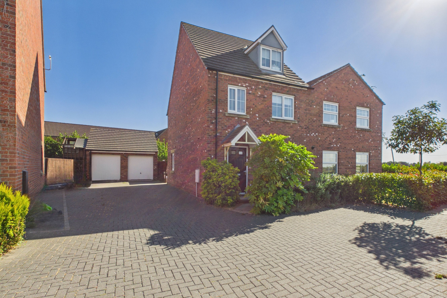 Roeburn Way, Spalding, Lincolnshire, PE11