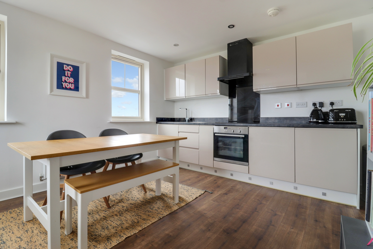 CAWOOD CLOSE, WAKEFIELD, WF1, photo 2