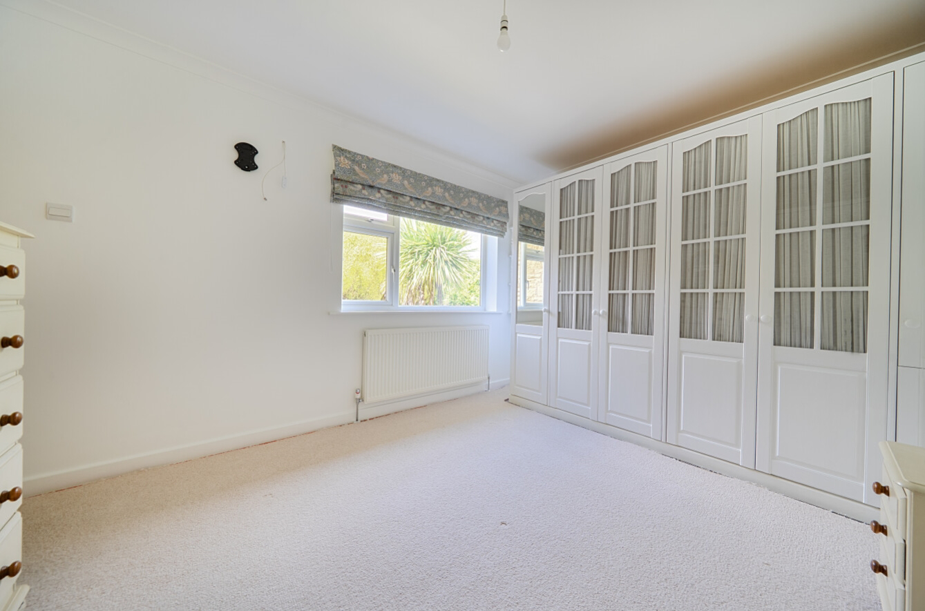 Ruthyn Avenue, Barlborough, Chesterfield, Derbyshire, S43, photo 16