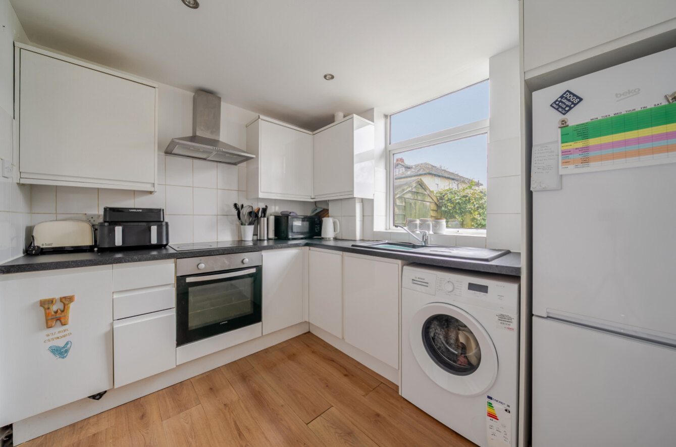 Woodside, Harrogate HG1 5NG, photo 4