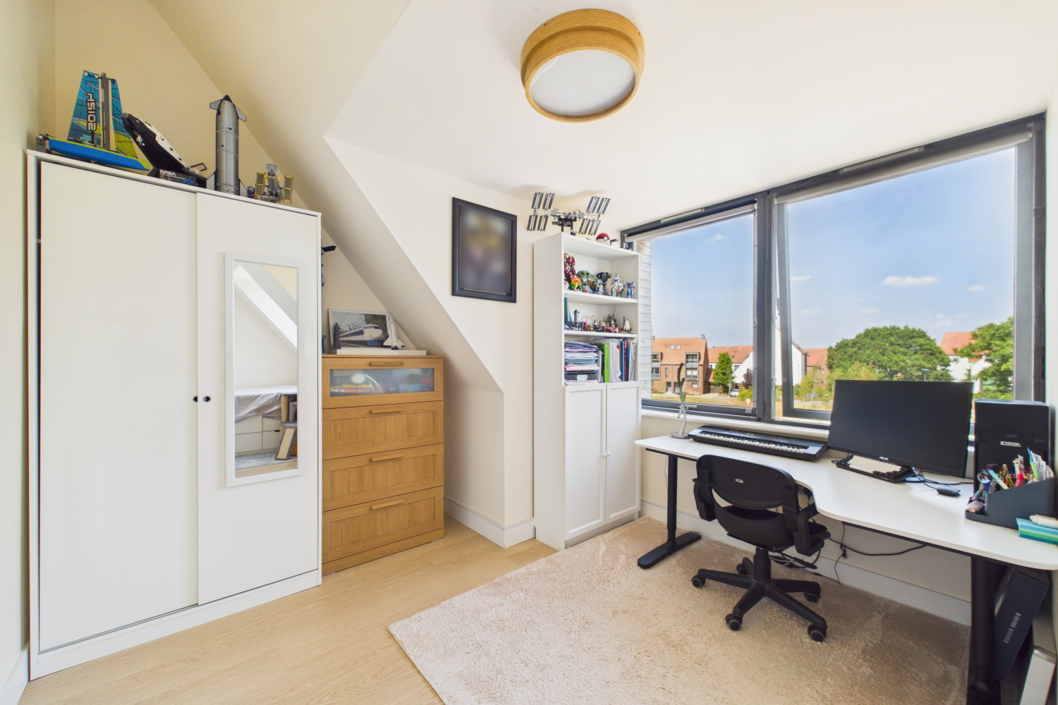 Lotherington Avenue, York, North Yorkshire, YO10 3TU, photo 10