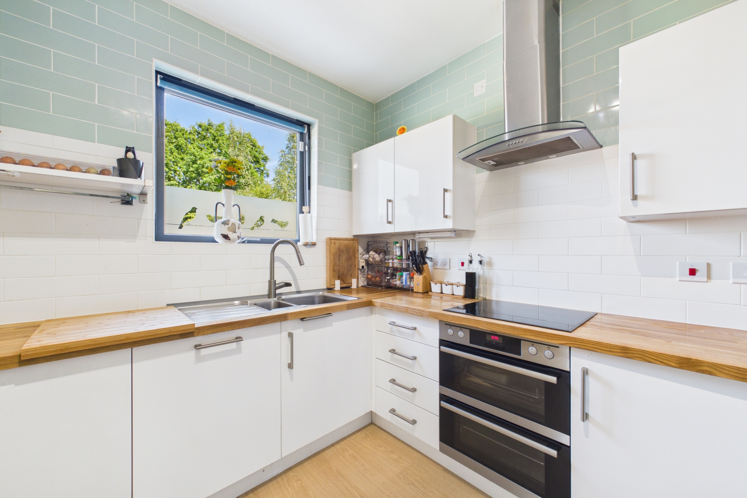 Lotherington Avenue, York, North Yorkshire, YO10 3TU, photo 6
