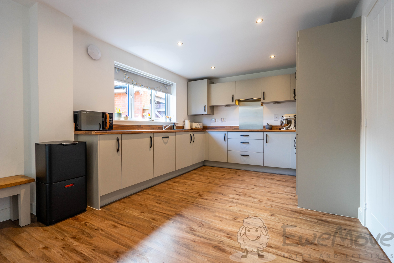 Saffron Avenue, Wymondham, Norfolk, NR18, photo 3