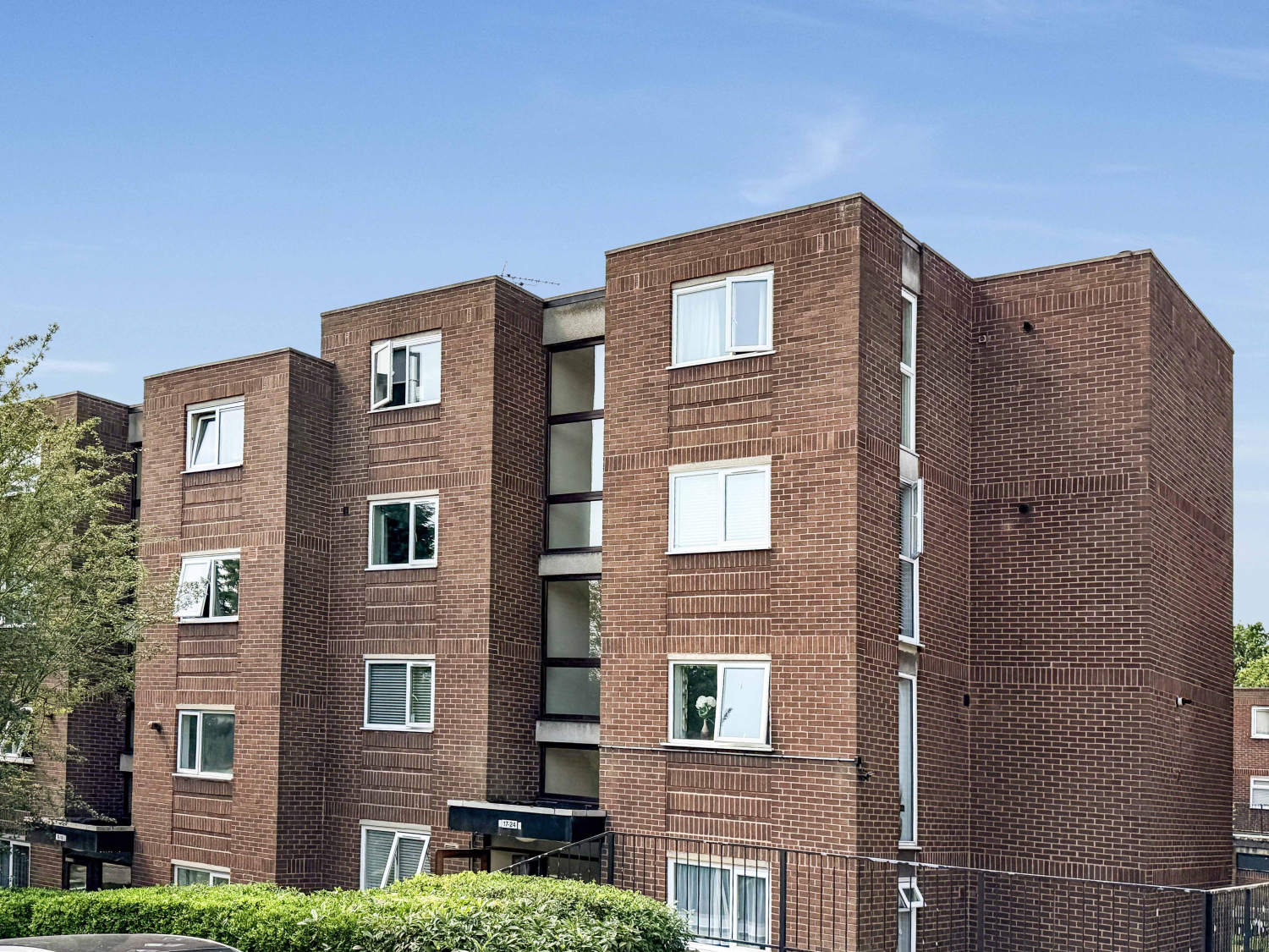 Carey Court, Gravel Hill Close, Bexleyheath, Kent, DA6