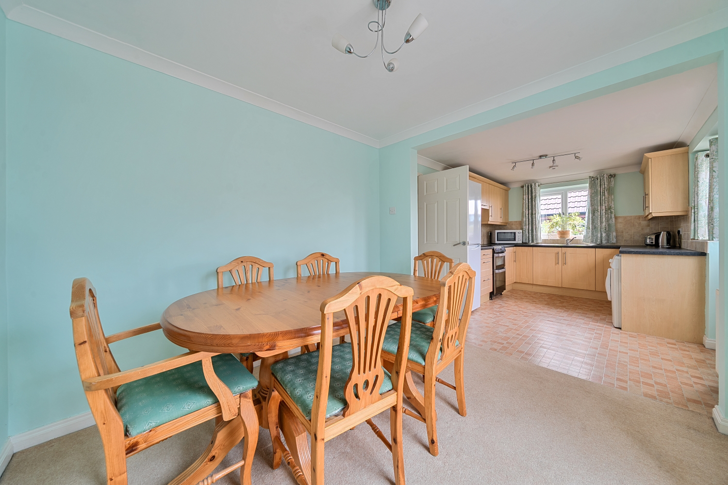 PENDLEBURY GROVE, HOYLAND, BARNSLEY, SOUTH YORKSHIRE, S74, photo 13