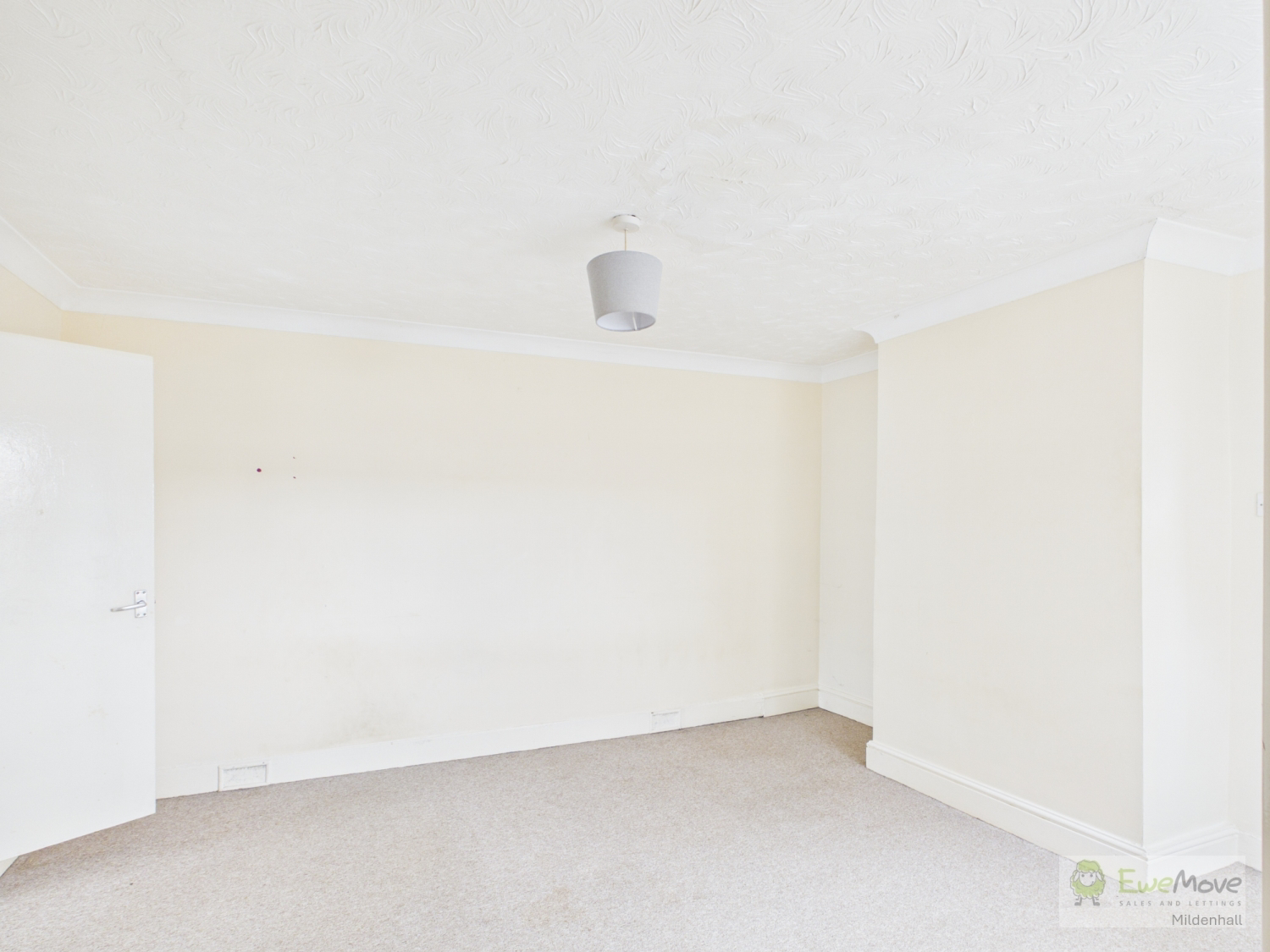 High Street, Lakenheath, photo 10