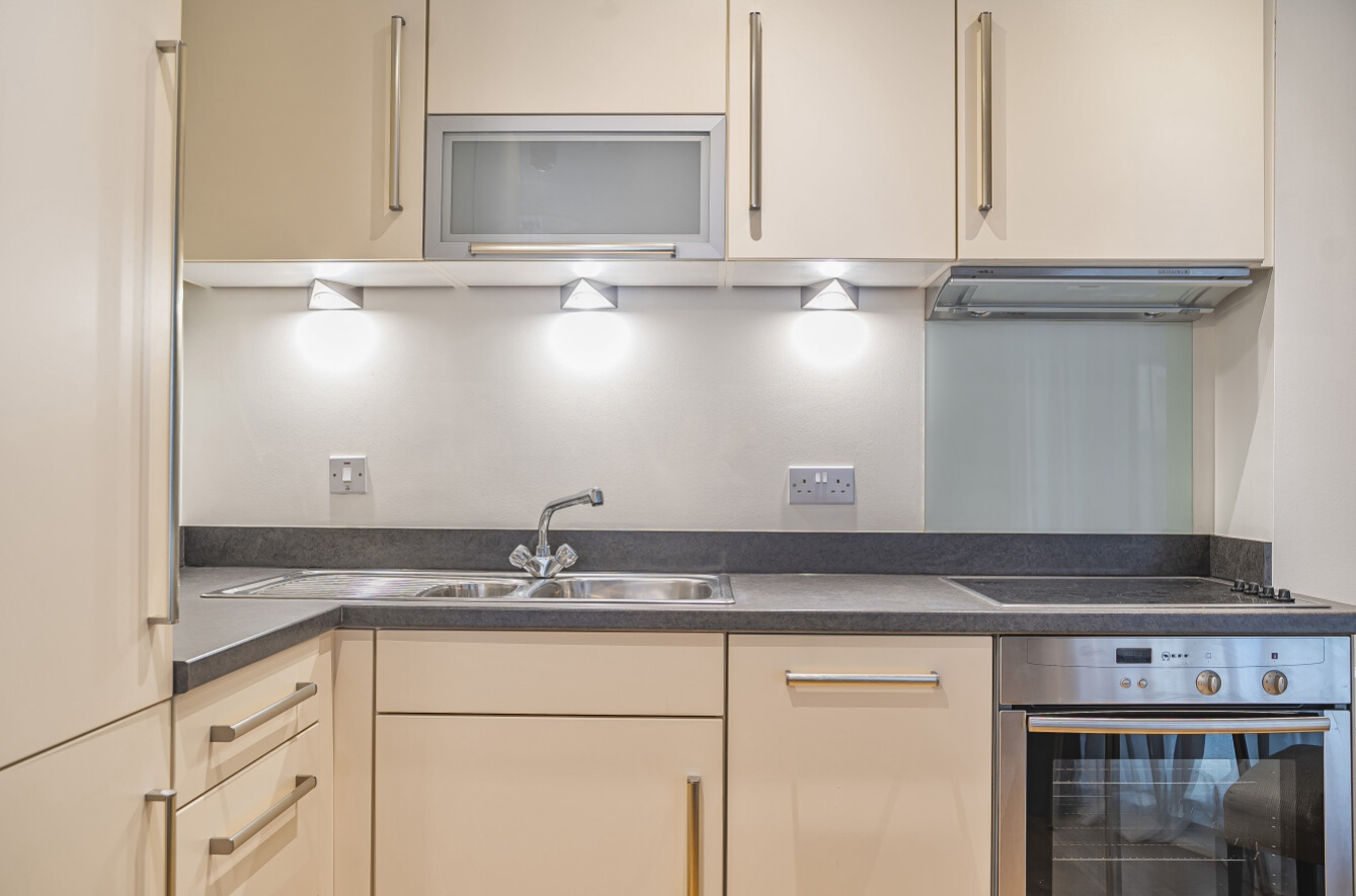 Flat 173 Watermans Place, 3 Wharf Approach, Leeds, photo 14