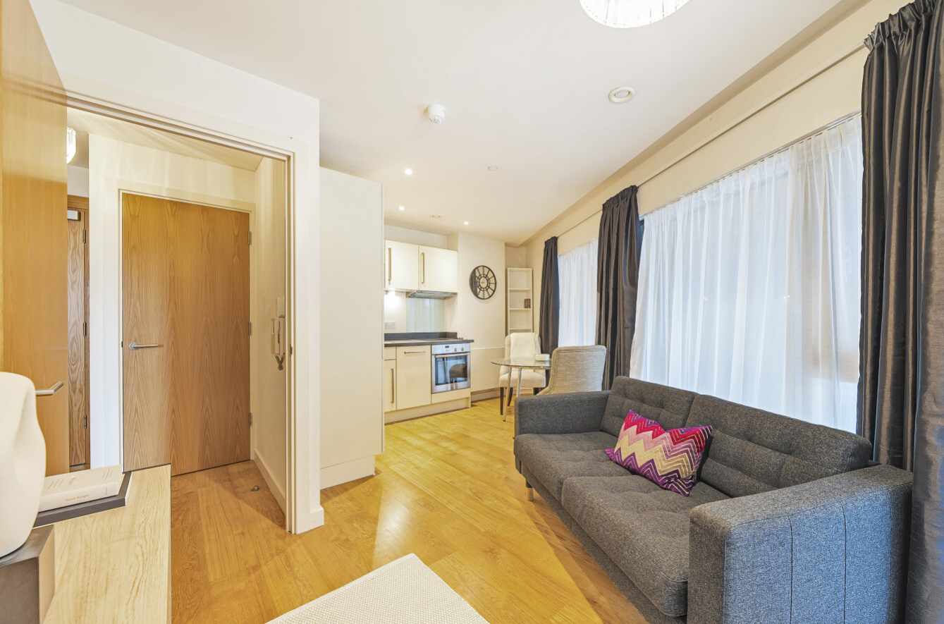 Flat 173 Watermans Place, 3 Wharf Approach, Leeds, photo 7